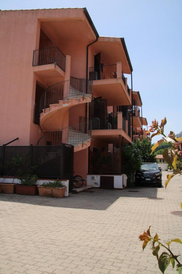 Poseidone Sea Apartment Taormina Mazzeo Exterior photo